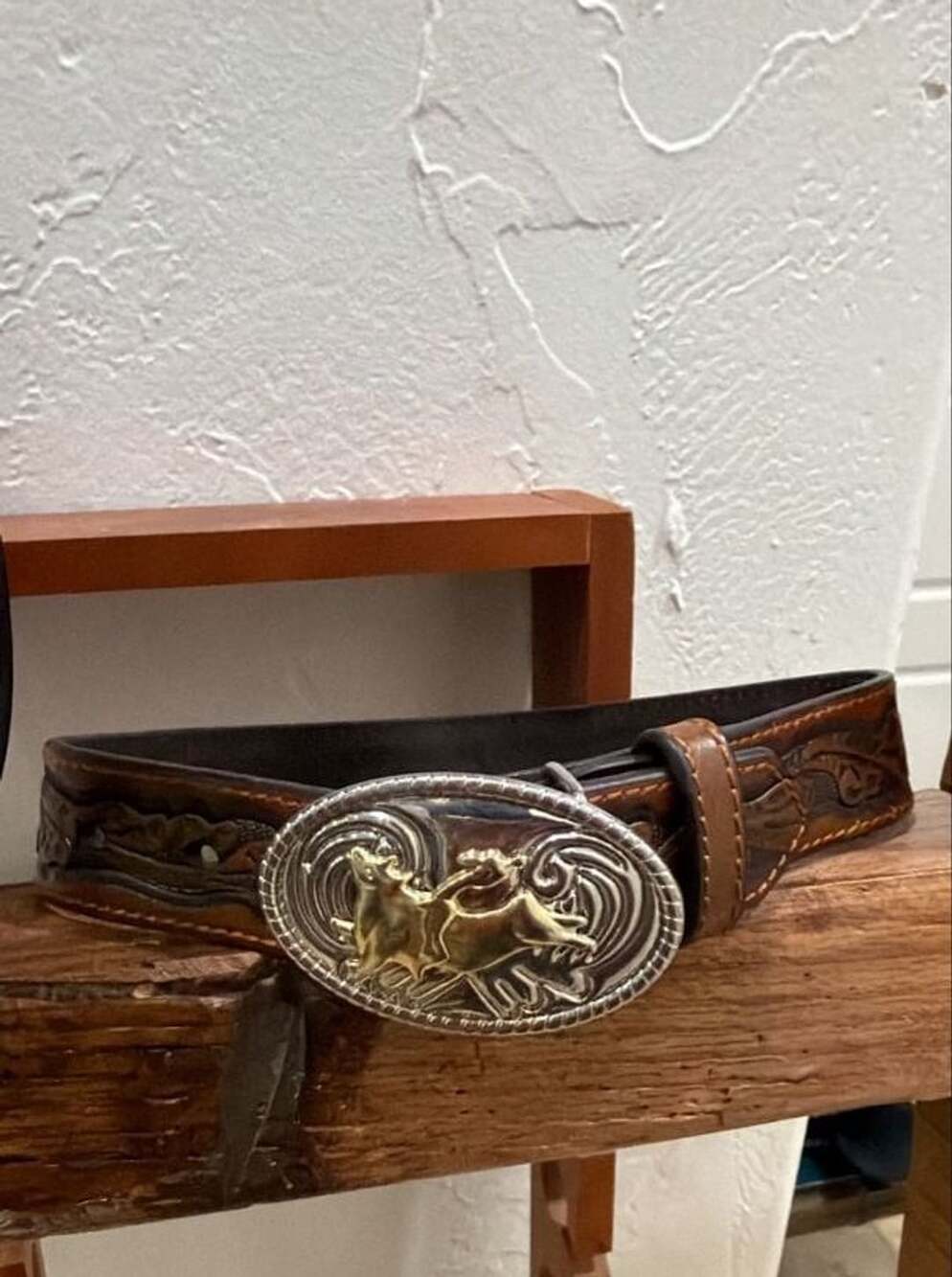 Nocona Tooled Bull Rider Western Belt Size 18 Brown Leather Buckle